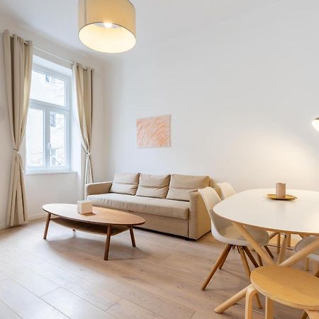 Modernes Apartment Im Charmanten Cottage Viertel فيينا المظهر الخارجي الصورة