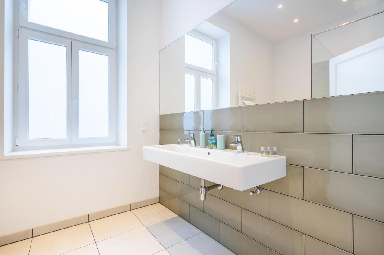 Modernes Apartment Im Charmanten Cottage Viertel فيينا المظهر الخارجي الصورة